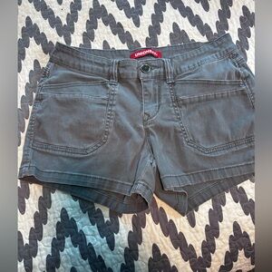 UNIONBAY Women's Charcoal Cargo Shorts